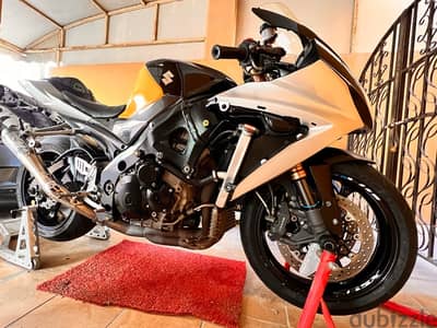 suzuki gsxr 1000