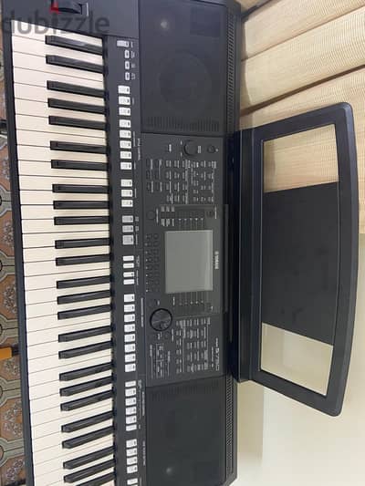 Keyboard Yamaha PSR S 750