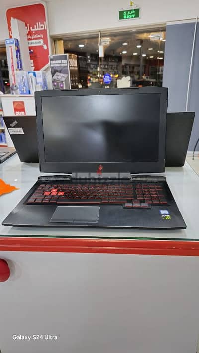 hp omen gameing laptop clean piece