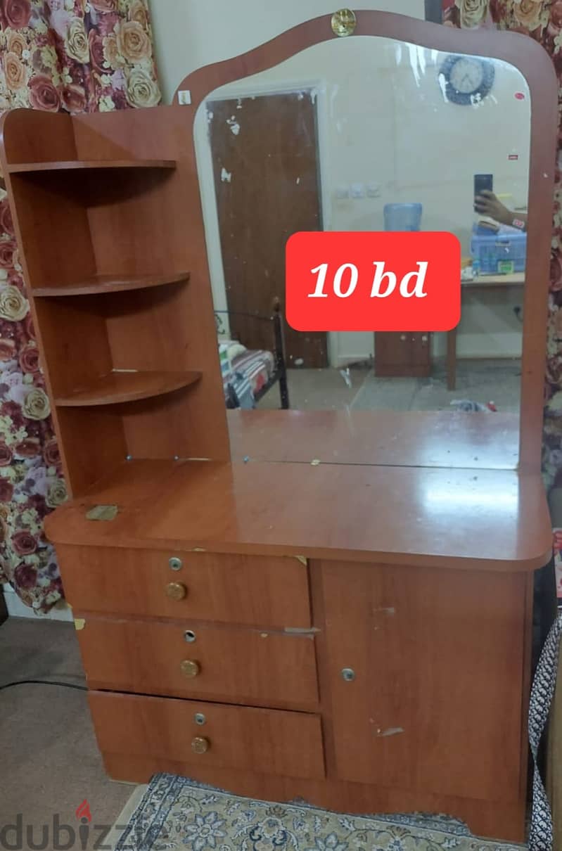 Used furniture for sale all in good condition 4