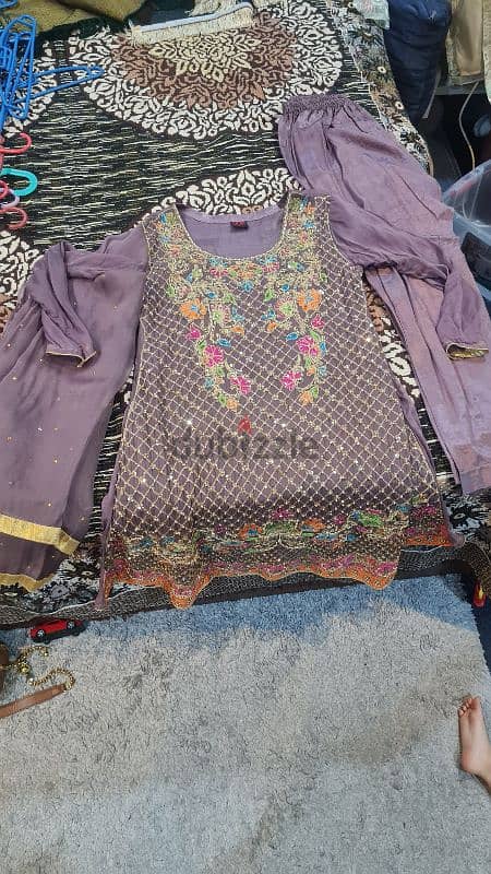 Used clothes in reasonable prices 5 bd each 9