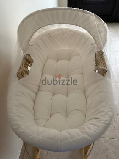 For sale, baby moses basket in excellent condition