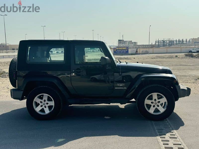 Jeep Wrangler 2010 4