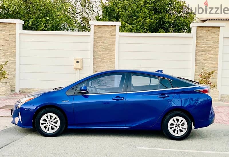 Toyota Prius 2017 Model/hybrid/Single owner/for sale 5