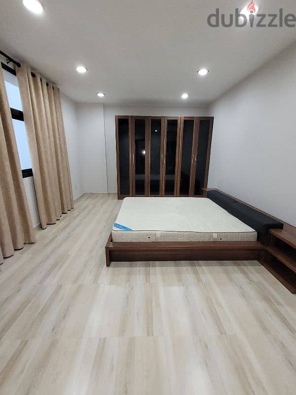 Fully furnished 2 bhk janabiya 8