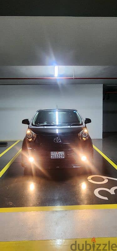 Toyota IQ 2011 1