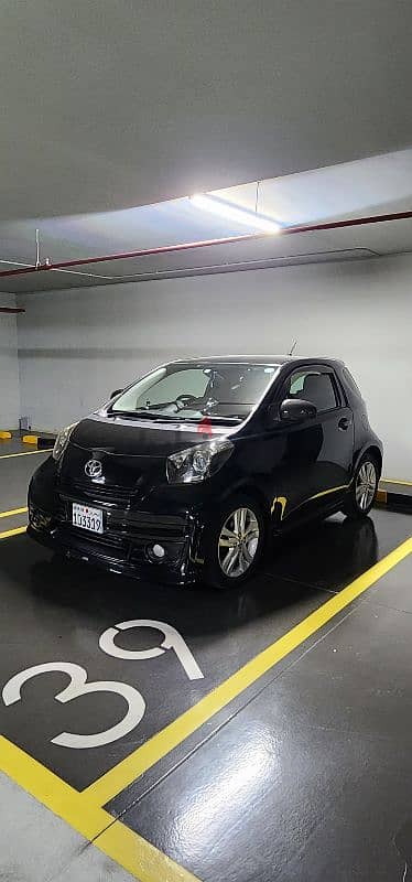 Toyota IQ 2011 2