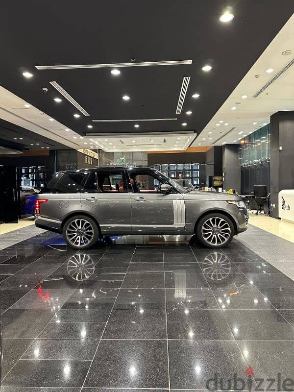 Range Rover Autobiography Model  2016 3