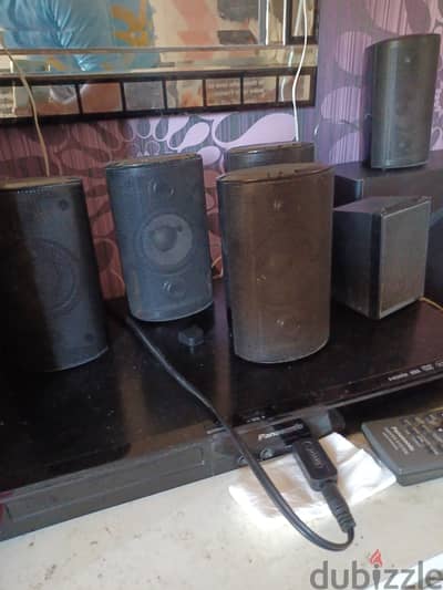 Home theater Panasonic with 10 speakers and Amplifier