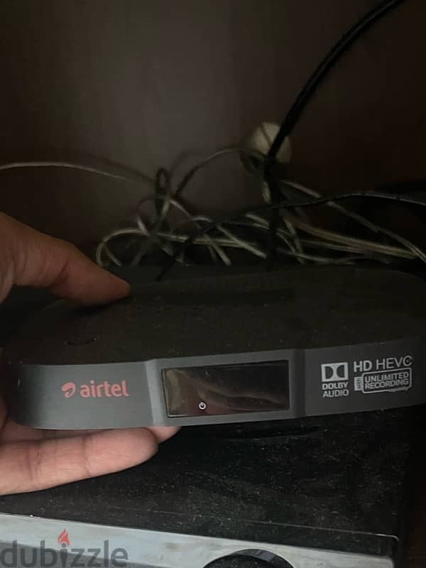 Airtel HD receiver And Dish for sale 0