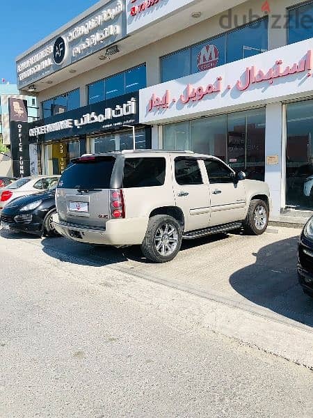 جي ام سي يوكون دينالي 2011 GMC YUKON DENALI 4