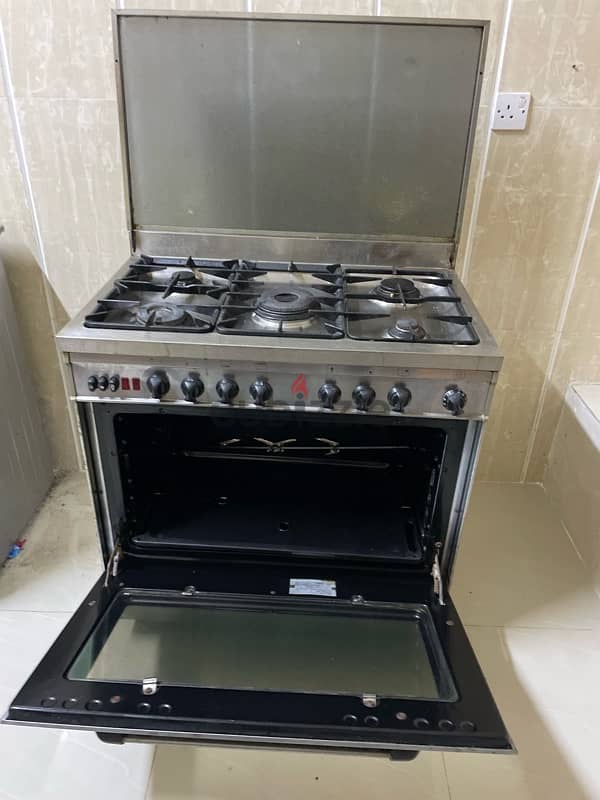 Glem Gas 5 burner cooking Range 2