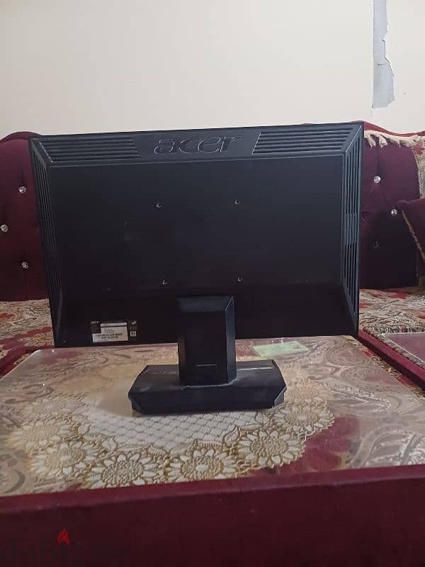 MONITOR FOR SALE 1