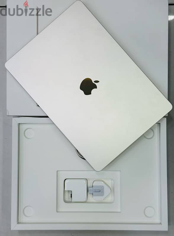 Apple MacBook Air M3 chip 2024 512gb with Apple warranty 1