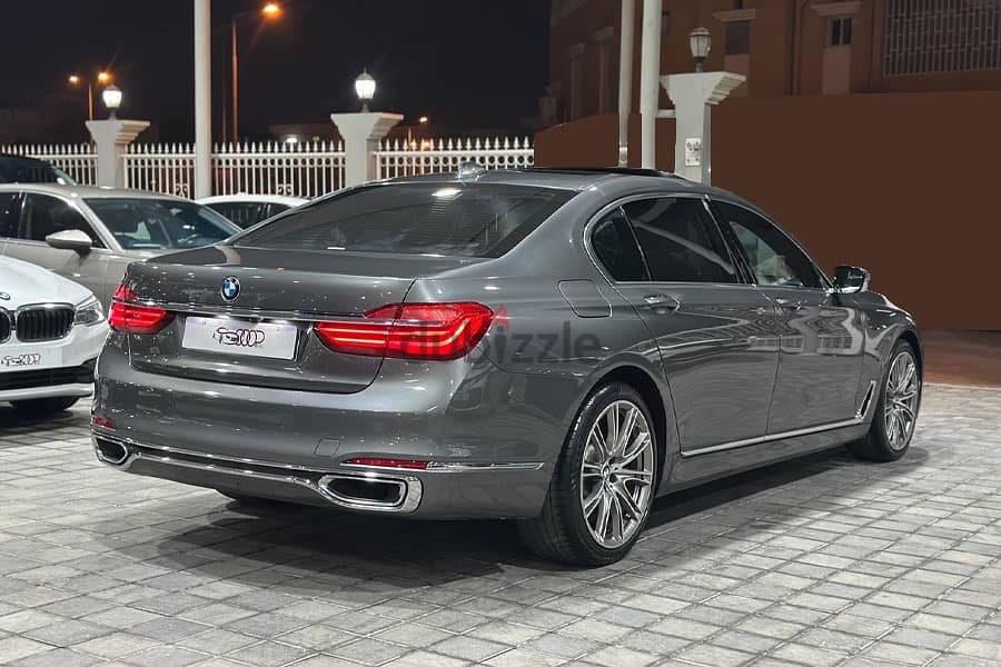 BMW 7-Series 2017 730LI 8