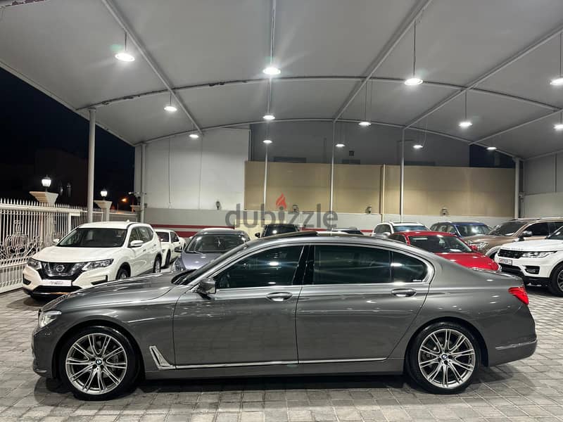 BMW 7-Series 2017 730LI 11