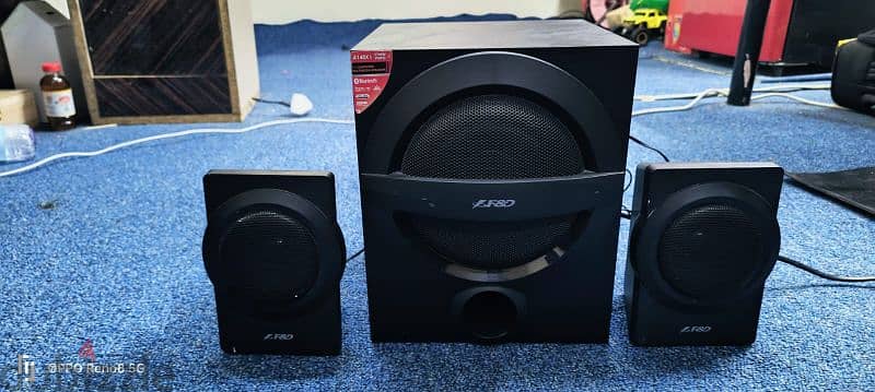 FND speaker  without rimort everything OK good condition last price 25 3