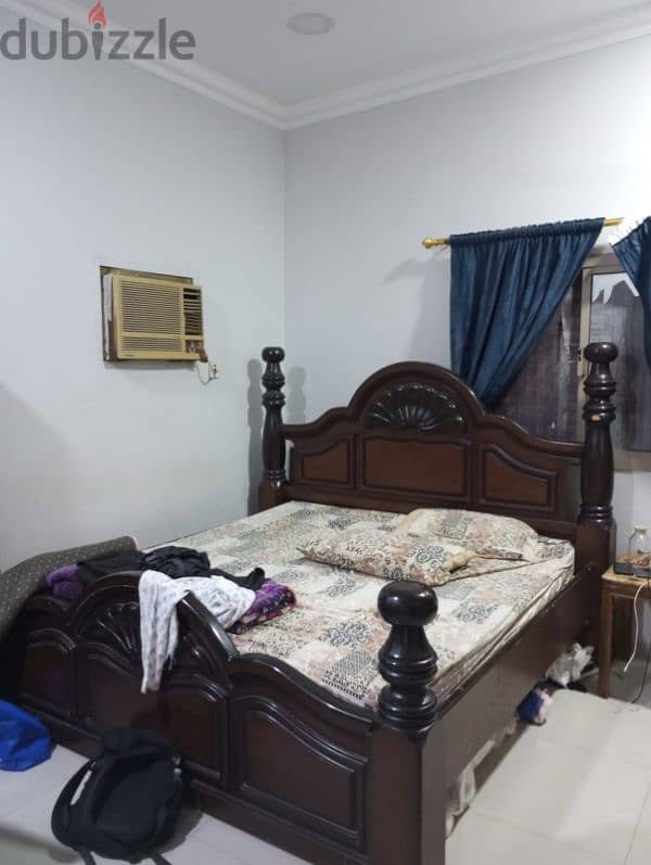 king size bed for sale 0