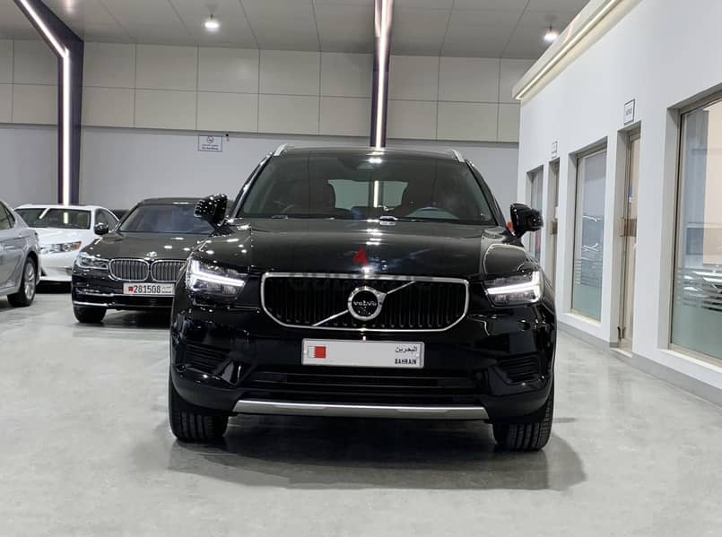 Volvo XC40 3