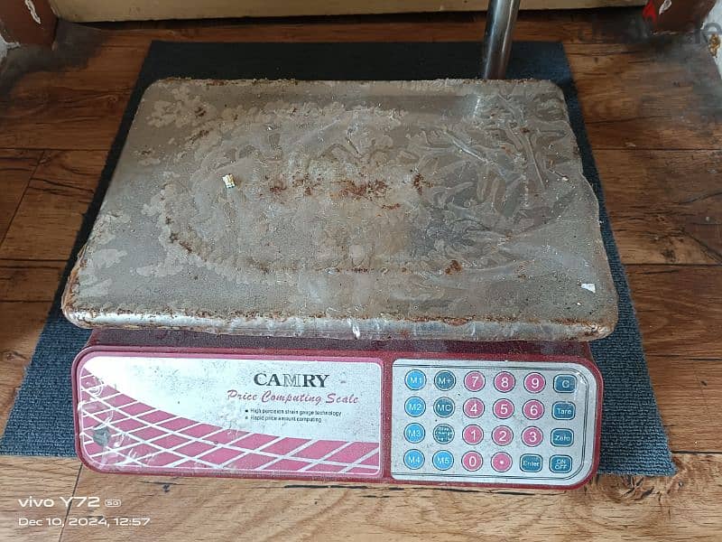 Camry digital weight scale 30 kg condition good 1