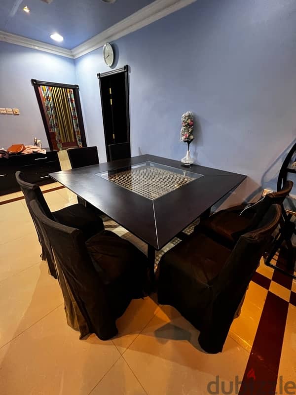 Ittaian wood Table for sale 0