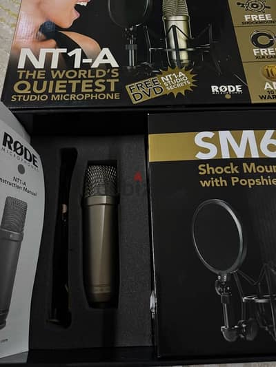 RODE microphone studio kit