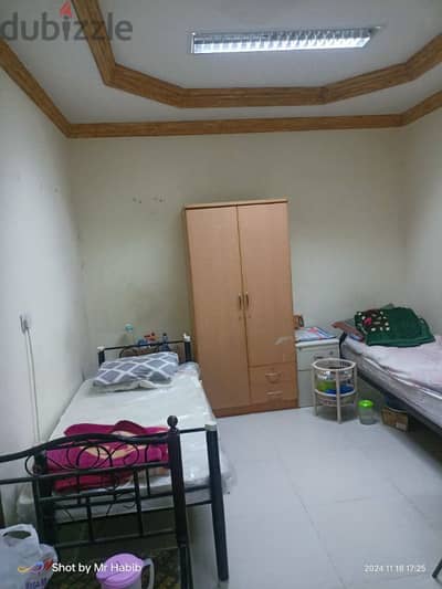 bachelor's Room bed space available only for Indian