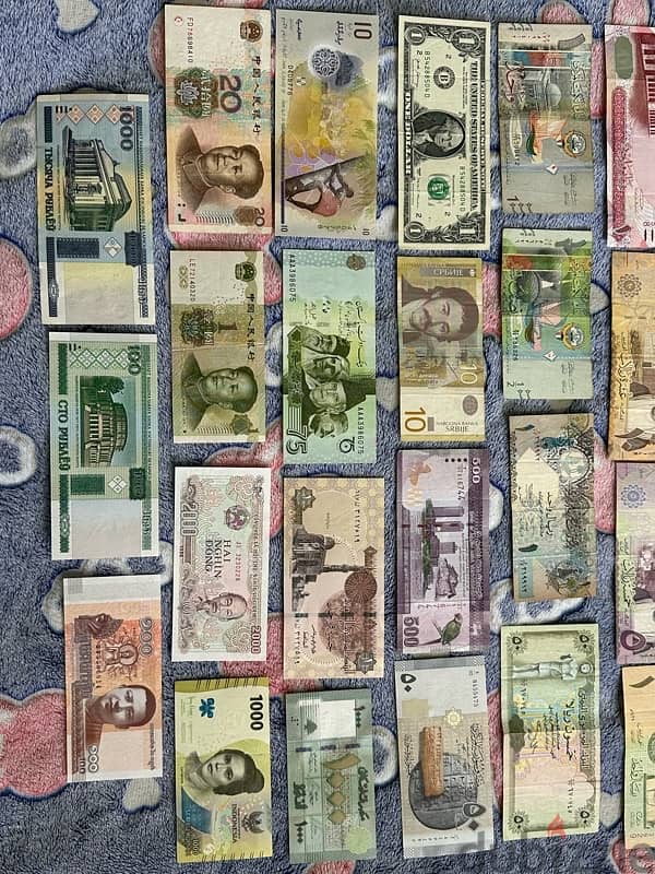 different countries banknote currency notes 0