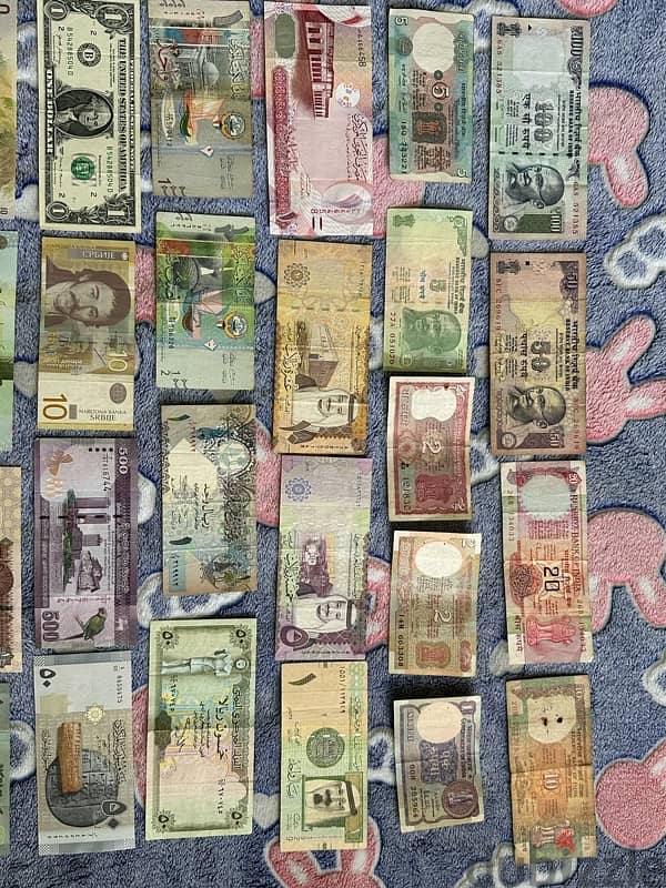 different countries banknote currency notes 2