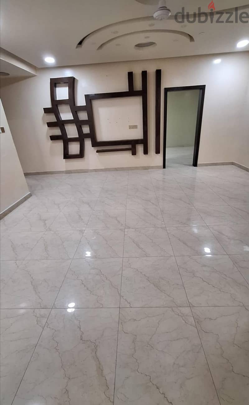 For rent, a very large and clean apartment. Address: Hamad Town, Ro 0