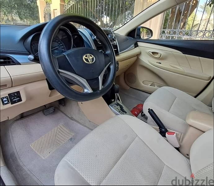 Toyota Yaris 2014 4