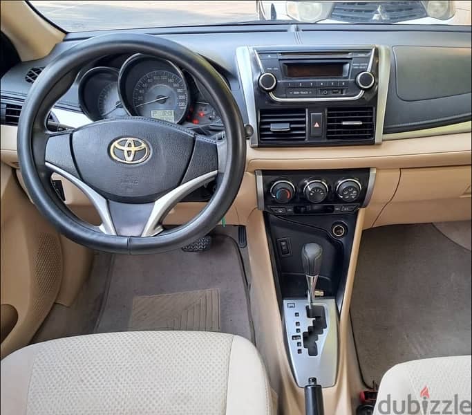 Toyota Yaris 2014 5