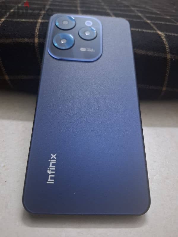 infinix Hot 40pro 3