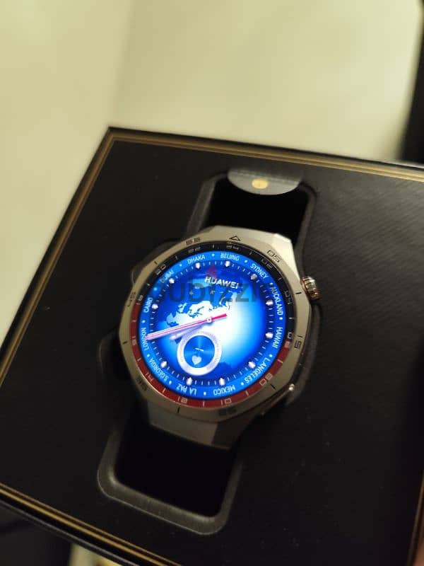 Huawei watch Gt 5 pro titanium 1