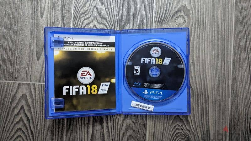 GTA 5 Premium Edition & FiFa 18 Ronaldo Edition 5