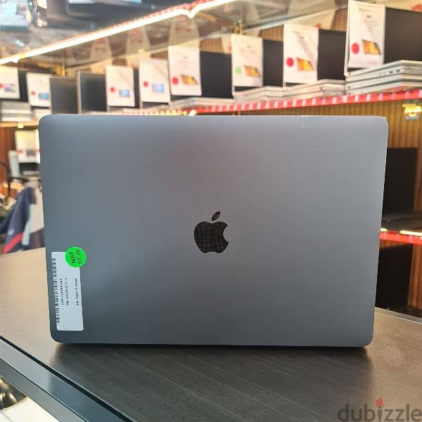 Apple Macbook Pro 2022 M2 6