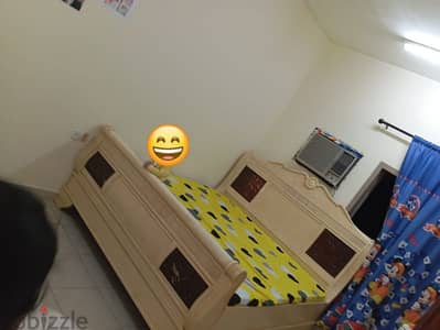 king size bed very good condition with mattress