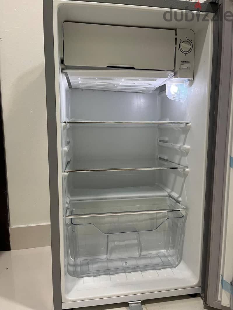 Nikai refrigerator 1