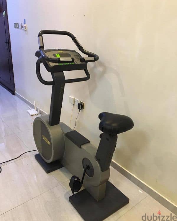 Heavy-duty Technogym Exercise Bike 0