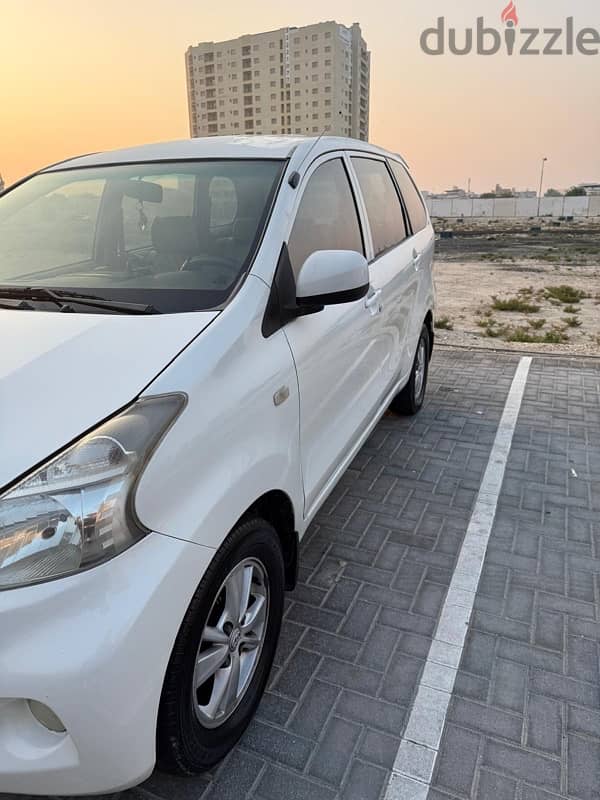 Toyota avanza 2015 0