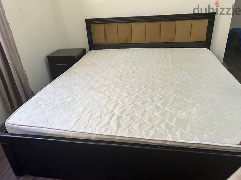 Furniture for sale (Beds - Single and King Size, Cupboards, Racks) 0