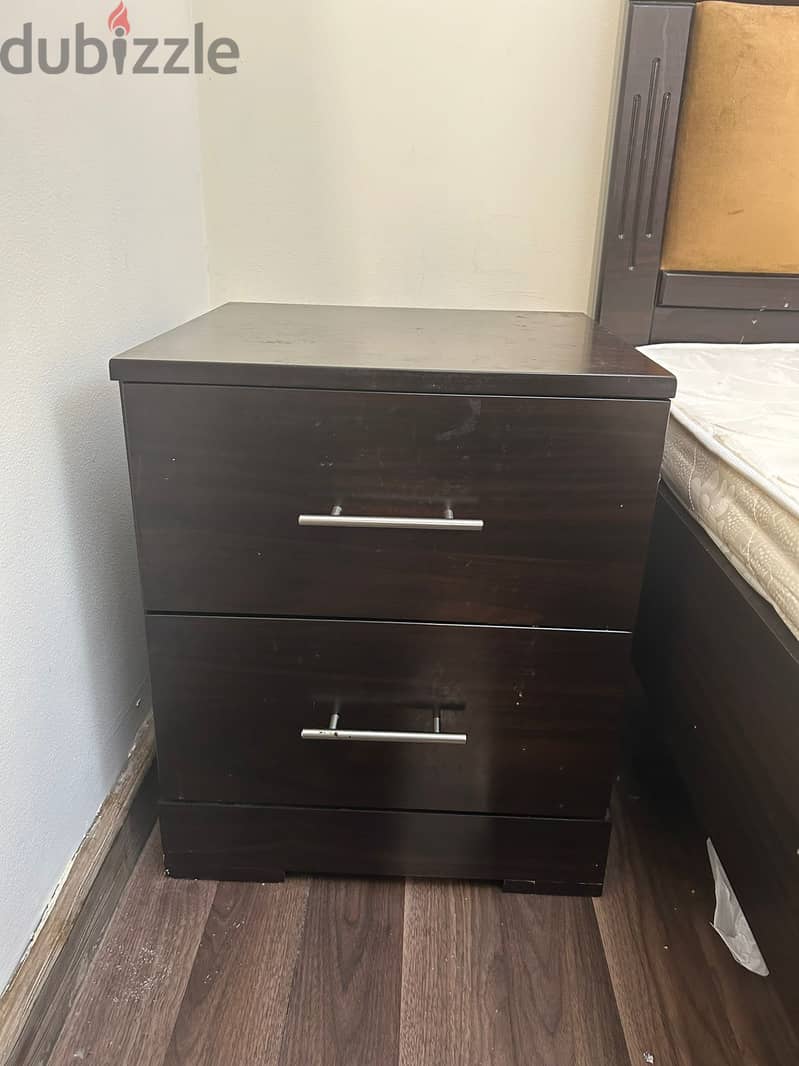 Furniture for sale (Beds - Single and King Size, Cupboards, Racks) 1