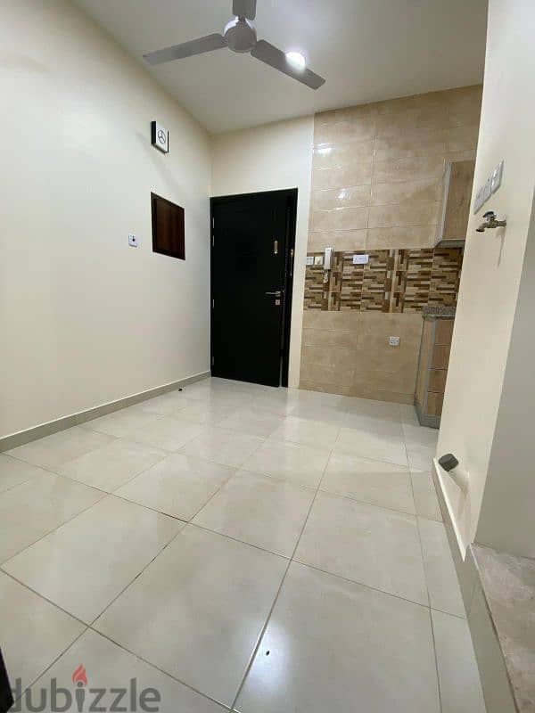 180 BD /1 BHK For rent in Hoora, including electricity 1