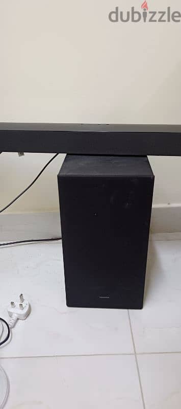 samsung sound bar and sub woofer 1