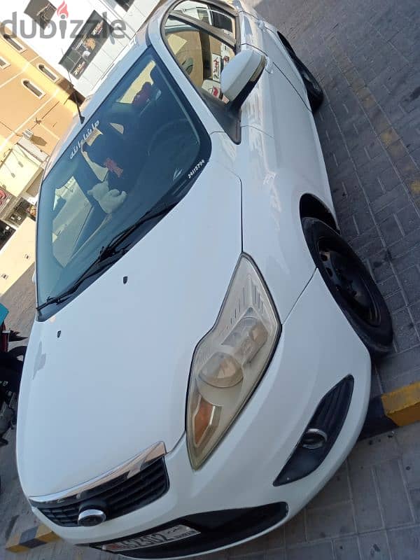 FORD FOCUS 2010 MODEL 1