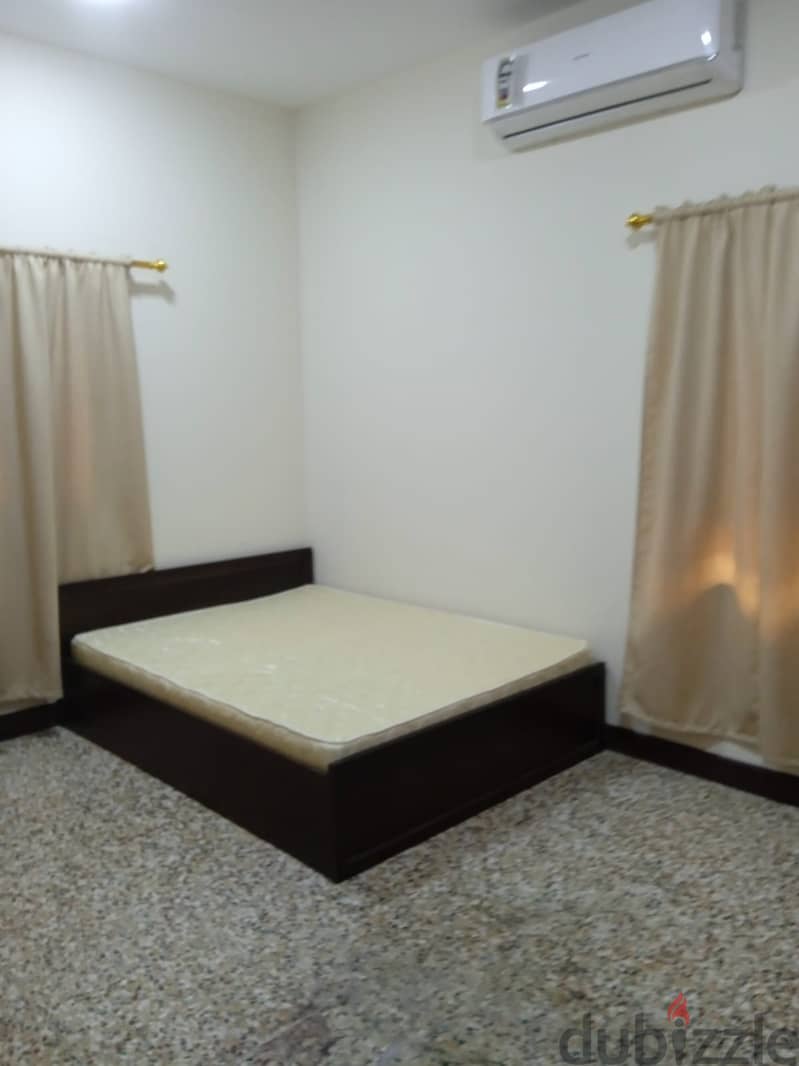 JUFFAIR: Clean Studio Flats near OASIS Mall & Wyndam Hotel 5