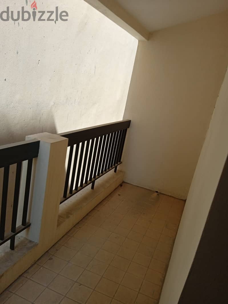 JUFFAIR: Clean Studio Flats near OASIS Mall & Wyndam Hotel 13