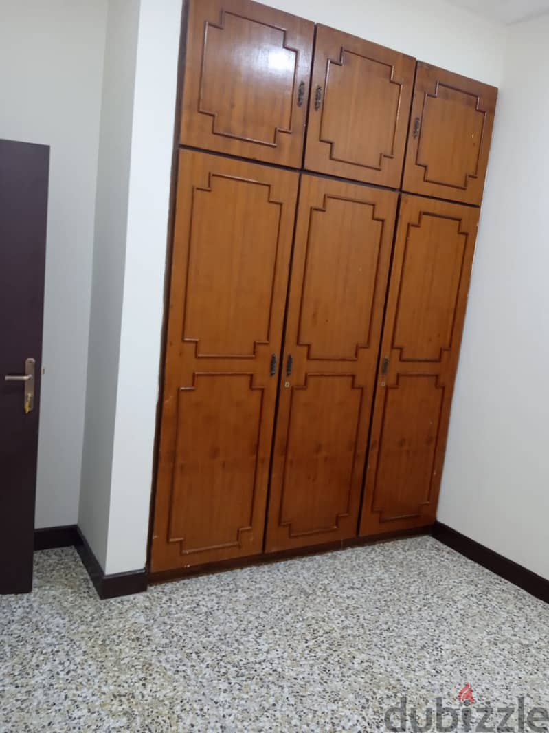 JUFFAIR: Clean Studio Flats near OASIS Mall & Wyndam Hotel 14