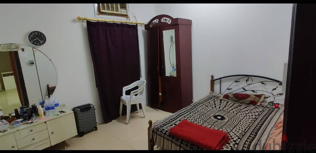 Full furnished Room Available_for Bachelor-130 all inclusive 2