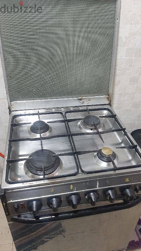 4 burner Cooking range,  Good Condition, 32056983 1